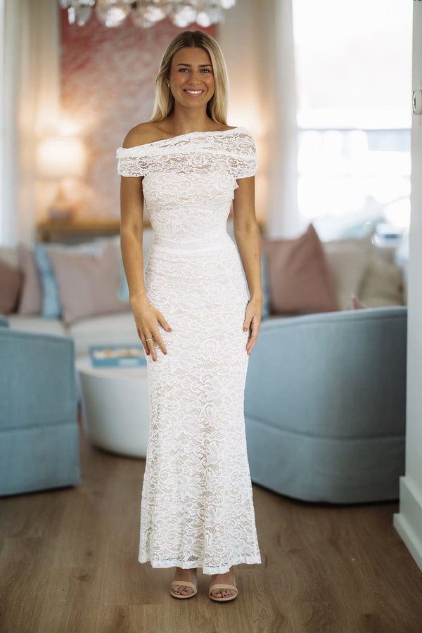 Hazel & Olive BR0209D01 Lovebound Maxi Dress - White